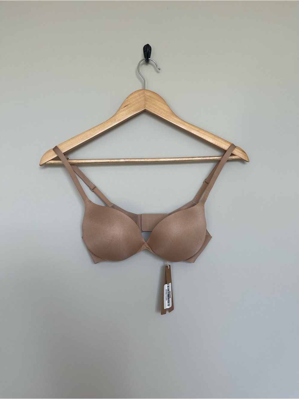 SKIMS Ultimate Push Up Plunge Bra NWT Clay Color